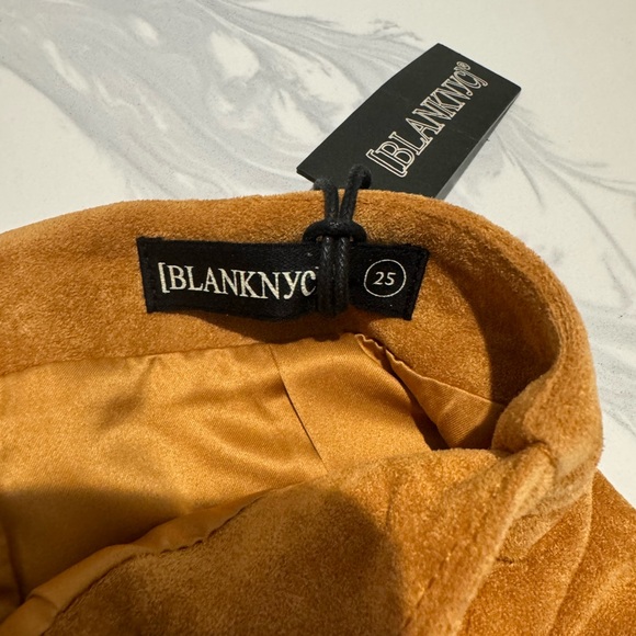 ✨ 2 for $25 NWT [BLANKNYC] Womens Wrap Mini Skirt - Picture 6 of 7